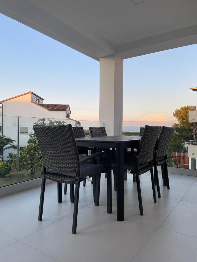 Apartment Rahat Ližnjan Eksteriør bilde